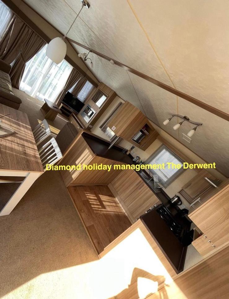 The Derwent Villa Prestatyn Bagian luar foto